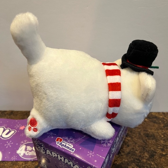 Aphmau Meemeow Holiday 2024 Snowman 6” Plush - Picture 4 of 5